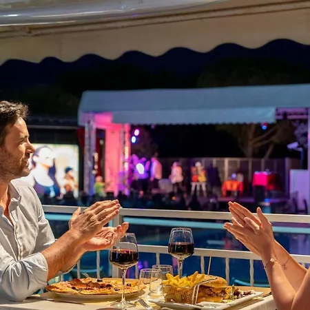 Ξενοδοχείο με διαμερίσματα Eden